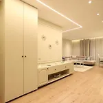 아파트 Grandstay Durrës