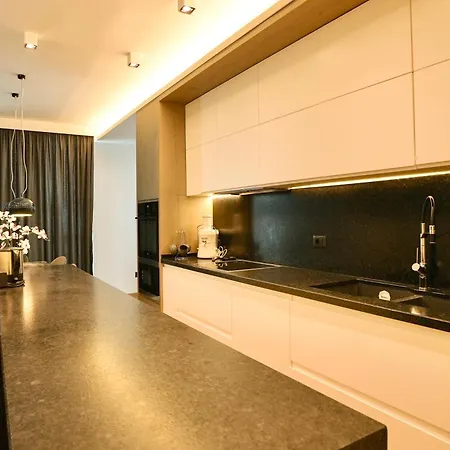 Grandstay Dıraç