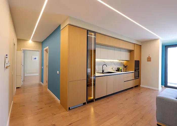 Grandstay * دراس