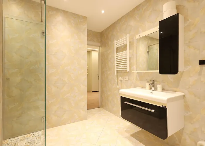 Grandstay شقة *