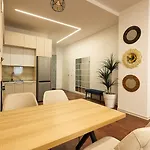 Grandstay * Δυρράχιο