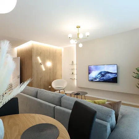 Grandstay דירה *