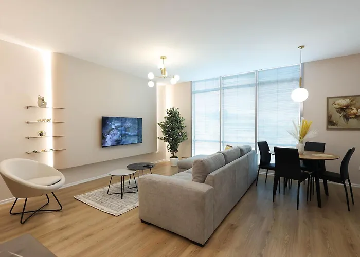 Grandstay Apartment Durres